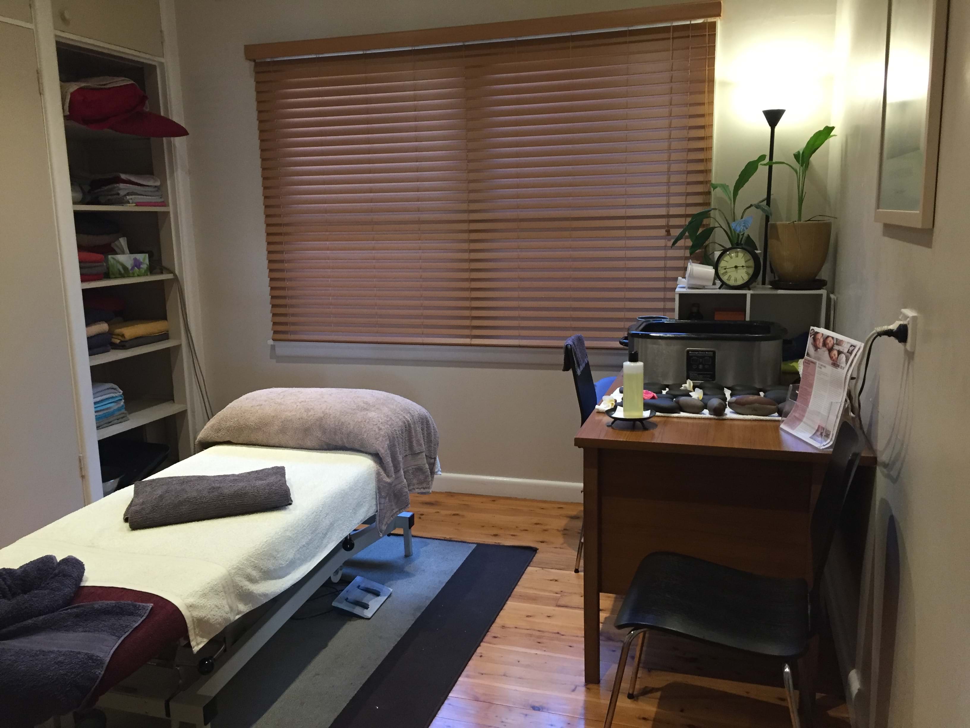 Penrith Massage, Back and Neck pain